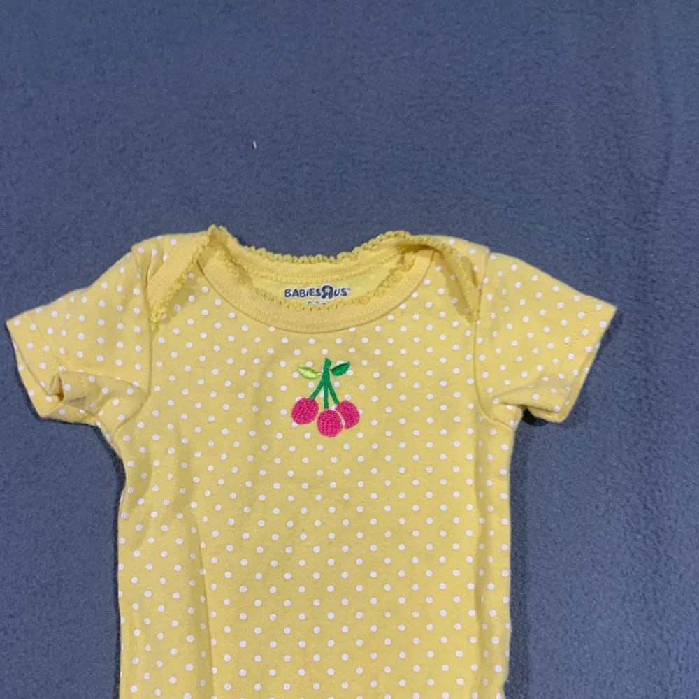 Baby Girl‎ 0-3M Clothes Lot 5pc Carter's Babies R Us Bodysuits Pants Yellow Navy